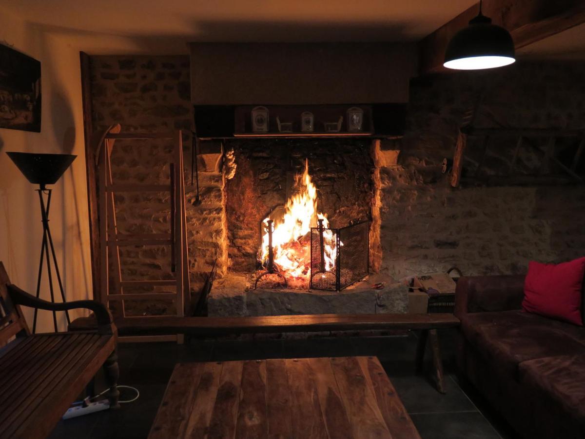 La Ferme De Pomereix Le Dorat Esterno foto