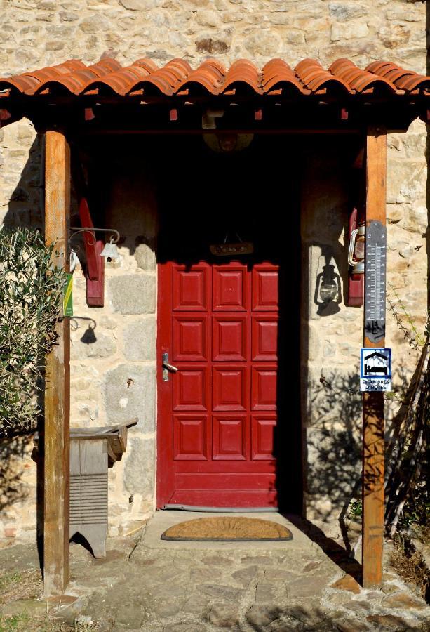 La Ferme De Pomereix Le Dorat Esterno foto